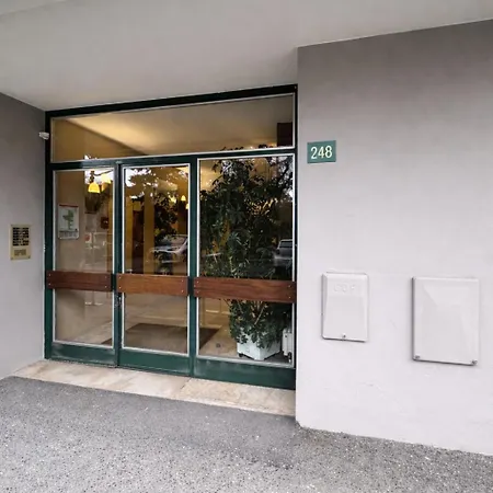Agreable T3 Climatise Avec Parking Prive A 10 Min Du Centre De Lyon Lägenhet Sainte-Foy-lès-Lyon