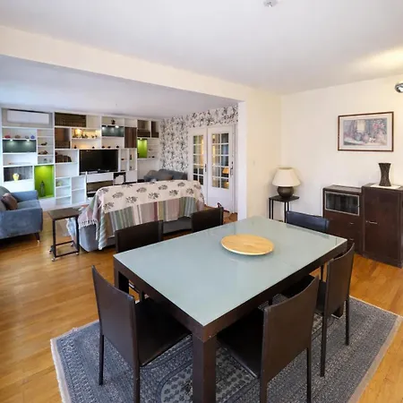 Appartement 2 Clim Et Parking Privé, Lyon Centre à 10 Min Sainte-Foy-lès-Lyon